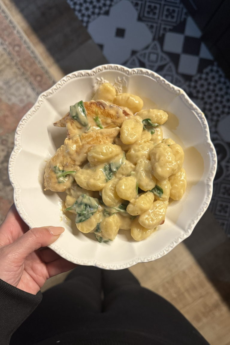 Gnocchis à la Crème, Poulet et Épinards : Une Recette Gourmande et Légère